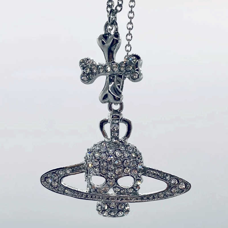 Honjo Ren Nana Cross Skull Saturn Necklace Crystal Rheinstone Pendant Gothic Death Planet Jewelry Hip Hop Accessories
Honjo Ren Nana Cross Skull Saturn Necklace Crystal Rheinstone Pendant Gothic Death Planet Jewelry Hip Hop Accessories