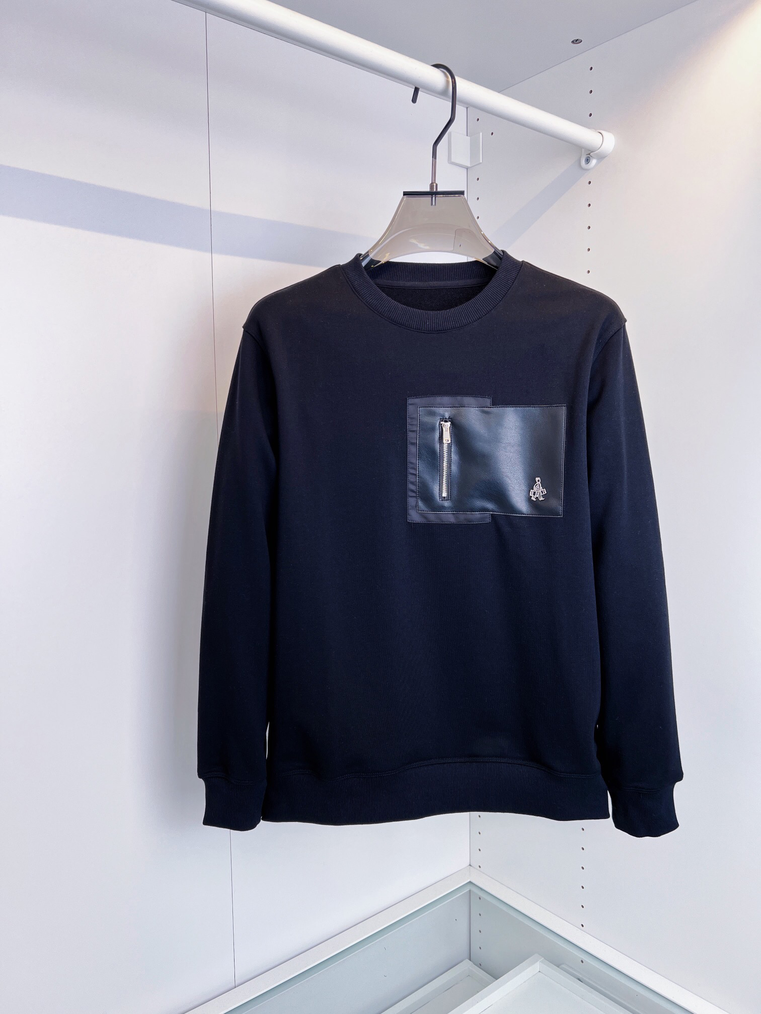 Autumn and winter new eight styles designer hoodie fashion print design casual pullover hoodies high quality comfortable luxury cotton hoodie for men, Style 4
Autumn and winter new eight styles designer hoodie fashion print design casual pullover hoodies high quality comfortable luxury cotton hoodie for men, Style 4