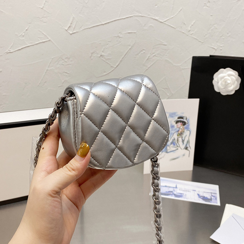 TZ Women's Mini Flap Coin Purse Bags Matelasse Chain Crossbody bag Genuine Leather Shoulder bag Black/Red/Pink/White/Silver/Pink Gold 11CM
TZ Women's Mini Flap Coin Purse Bags Matelasse Chain Crossbody bag Genuine Leather Shoulder bag Black/Red/Pink/White/Silver/Pink Gold 11CM