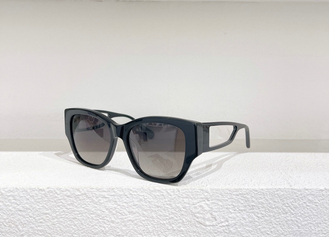 Womens Sunglasses For Women Men Sun Glasses Mens 5429 Fashion Style Protects Eyes UV400 Lens Top Quality With Random Box
Womens Sunglasses For Women Men Sun Glasses Mens 5429 Fashion Style Protects Eyes UV400 Lens Top Quality With Random Box