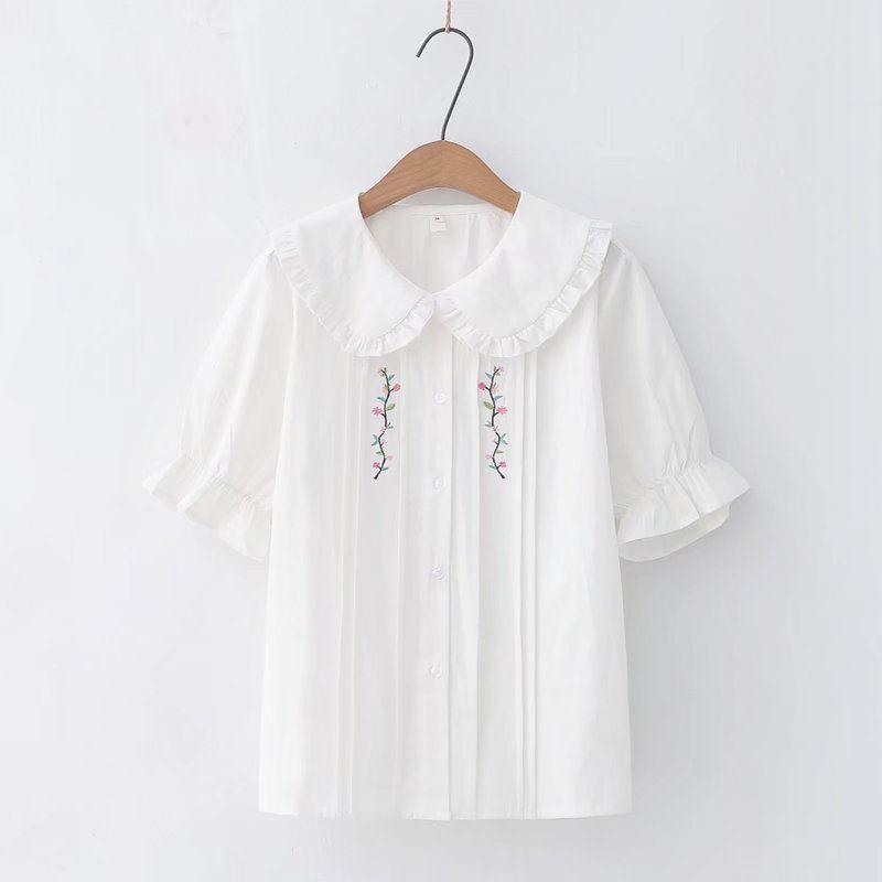 Women's Blouses & Shirts Japanese Solid Color Embroidered Shirt Ruffled Doll Collar Short-sleeved Ladies Top 2022 Summer White Blouse WomenW, C7-lace white
Women's Blouses & Shirts Japanese Solid Color Embroidered Shirt Ruffled Doll Collar Short-sleeved Ladies Top 2022 Summer White Blouse WomenW, C7-lace white
