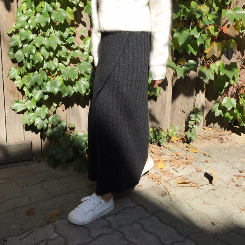 Colorfaith Knitting Chic Straight Korean Fashion Split Harajuku Elegant Vintage Spring Winter Women Long Skirts SK1967 220317