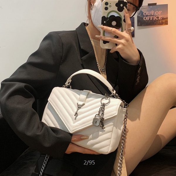 dupe Designer luxurious women's bag Leather handbag 25CM classic design ladies crossbody bag women Shoulder Bags no box
dupe Designer luxurious women's bag Leather handbag 25CM classic design ladies crossbody bag women Shoulder Bags no box