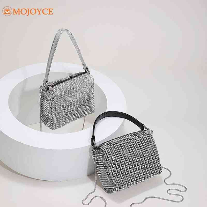 Evening Bags 2022 New Rhinestone Handbag for Women Diamonds Shoulder Purse Ladies Female Crossbody Shining Designer Diamond 220630, Black clutch
Evening Bags 2022 New Rhinestone Handbag for Women Diamonds Shoulder Purse Ladies Female Crossbody Shining Designer Diamond 220630, Black clutch