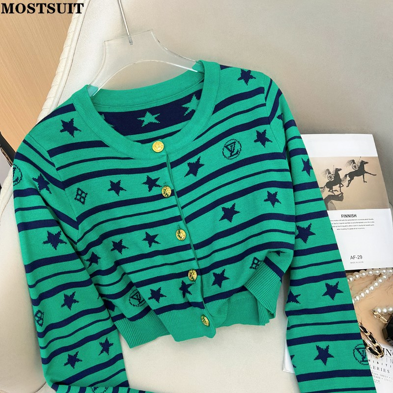 2022 Autumn Star Striped Knitted Crop Tops Cardigan Women Streetwear Korean Fashion Short Sweater Long Sleeve Gold Buttons Top, Green
2022 Autumn Star Striped Knitted Crop Tops Cardigan Women Streetwear Korean Fashion Short Sweater Long Sleeve Gold Buttons Top, Green