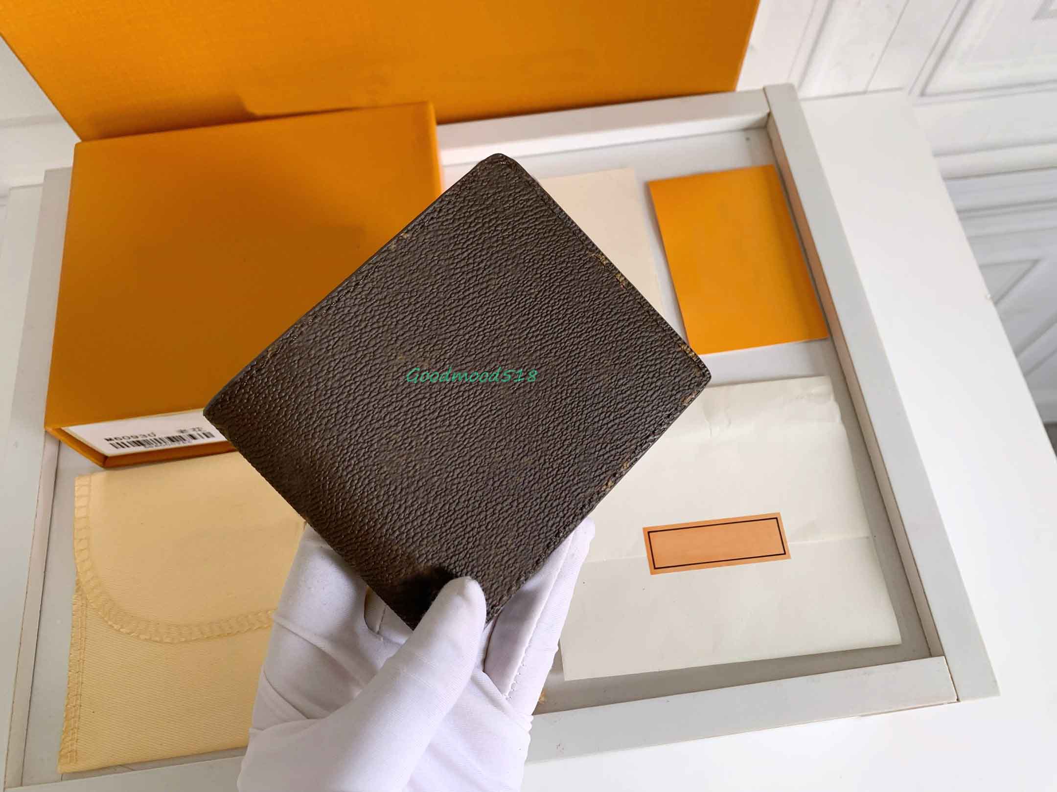 high quality women Classic style luxury designer women wallet card holder men wallet artificial leather coin folder clutch bag Patchwork purse with box 60930 11x9cm, Customize
high quality women Classic style luxury designer women wallet card holder men wallet artificial leather coin folder clutch bag Patchwork purse with box 60930 11x9cm, Customize