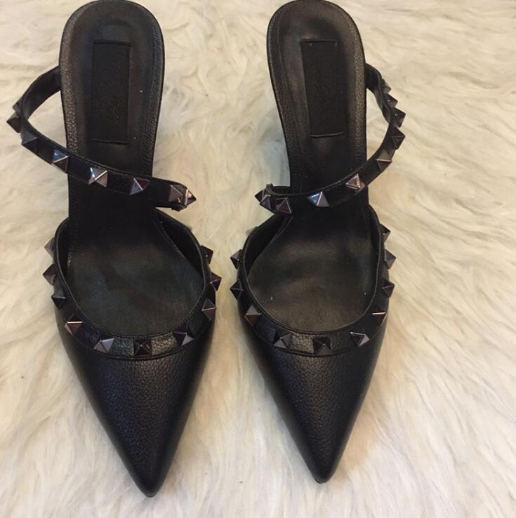 2022 Designer New Pointed Pointed Stiletto Sandals Ladies Pointed High Heeled Sandals Size 35-43
2022 Designer New Pointed Pointed Stiletto Sandals Ladies Pointed High Heeled Sandals Size 35-43