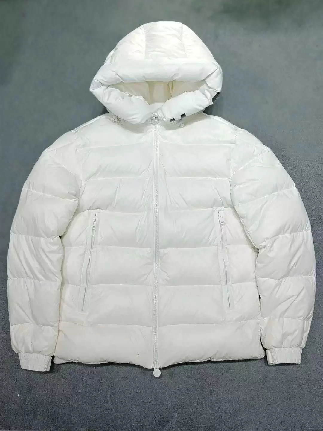 Monclair Mens down jacket Mon clair black white short hooded printed autumn and winter warm jackets
Monclair Mens down jacket Mon clair black white short hooded printed autumn and winter warm jackets