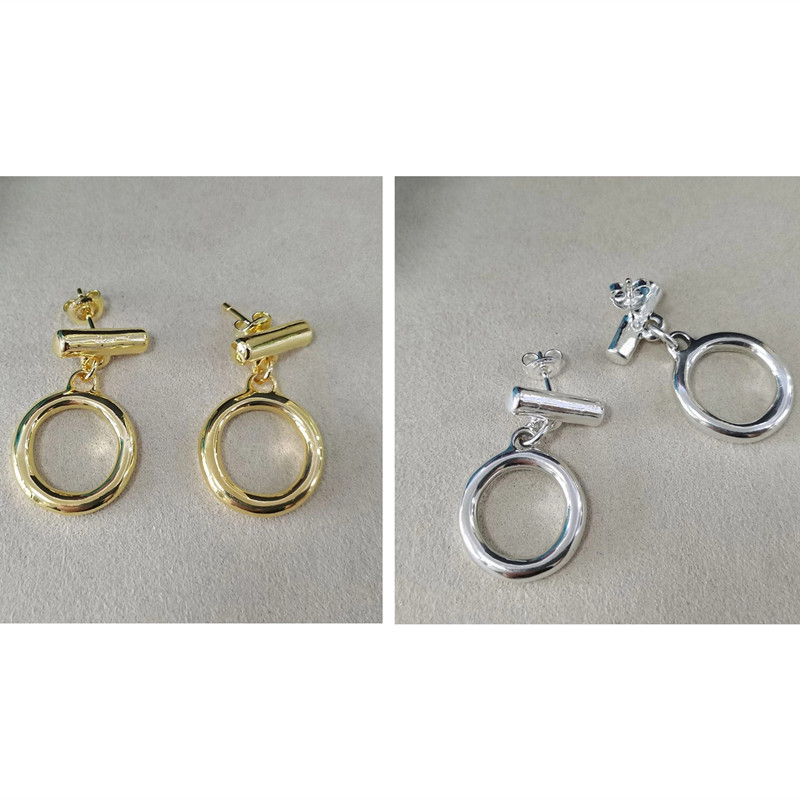 UNO de 50 Plated Jewelry ON / OFF Stud Earring High Quality Spanish Original Fashion 925 Silver 14k Gold Round Pin Earrings Festval Luxury Jewelry Gift PEN0689MTL0000U
UNO de 50 Plated Jewelry ON / OFF Stud Earring High Quality Spanish Original Fashion 925 Silver 14k Gold Round Pin Earrings Festval Luxury Jewelry Gift PEN0689MTL0000U