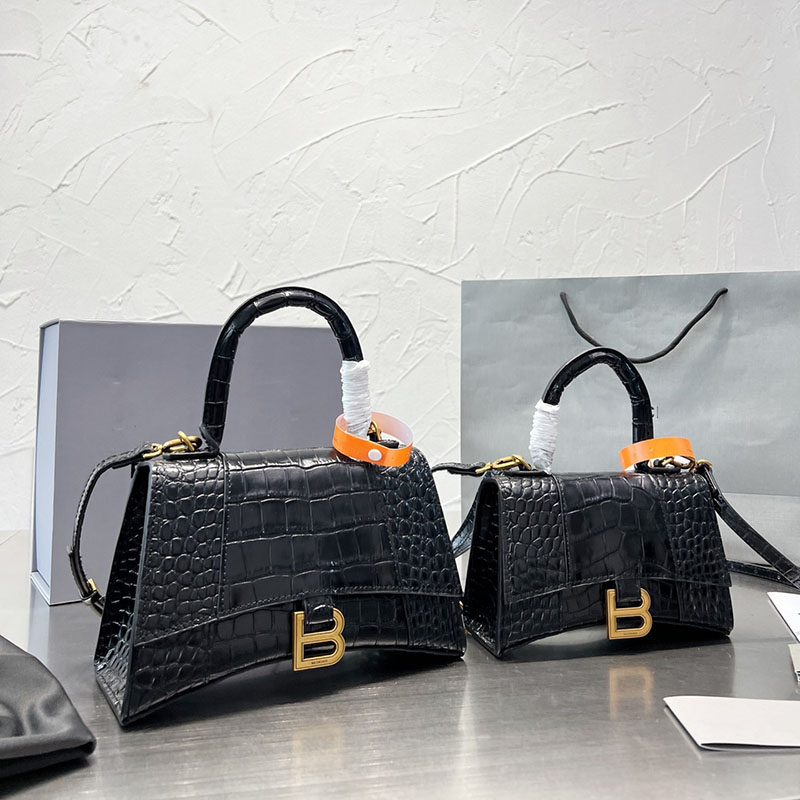 Designer Bag Women Bags Handbag Shopping Shoulder Bag Fashion Tote Bagg Cross Body Half Moon Luxury Genuine Leather Classic Retro Purse Wallets Handle Square, Color2
Designer Bag Women Bags Handbag Shopping Shoulder Bag Fashion Tote Bagg Cross Body Half Moon Luxury Genuine Leather Classic Retro Purse Wallets Handle Square, Color2