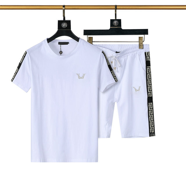 Summer Mens Designers Tracksuits Jogging Suit Men Tracksuit Pullover Running Sweatshirt Man Short Sleeve Pants Fashion sweat track suits
Summer Mens Designers Tracksuits Jogging Suit Men Tracksuit Pullover Running Sweatshirt Man Short Sleeve Pants Fashion sweat track suits