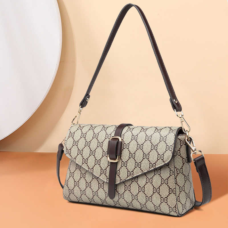 Shoulder Bags women fashion new small square bag shoulder messenger bag printing women's handbag 2022 top quality, 10
Shoulder Bags women fashion new small square bag shoulder messenger bag printing women's handbag 2022 top quality, 10