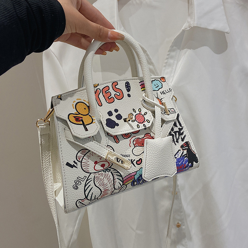 Graffiti Luxury Designer Bags Luxury Bag Woman Crossbody Bags for Women Totebag Women's Handbag 2022 Trend Purses and Handbags Y220802, For the postage
Graffiti Luxury Designer Bags Luxury Bag Woman Crossbody Bags for Women Totebag Women's Handbag 2022 Trend Purses and Handbags Y220802, For the postage