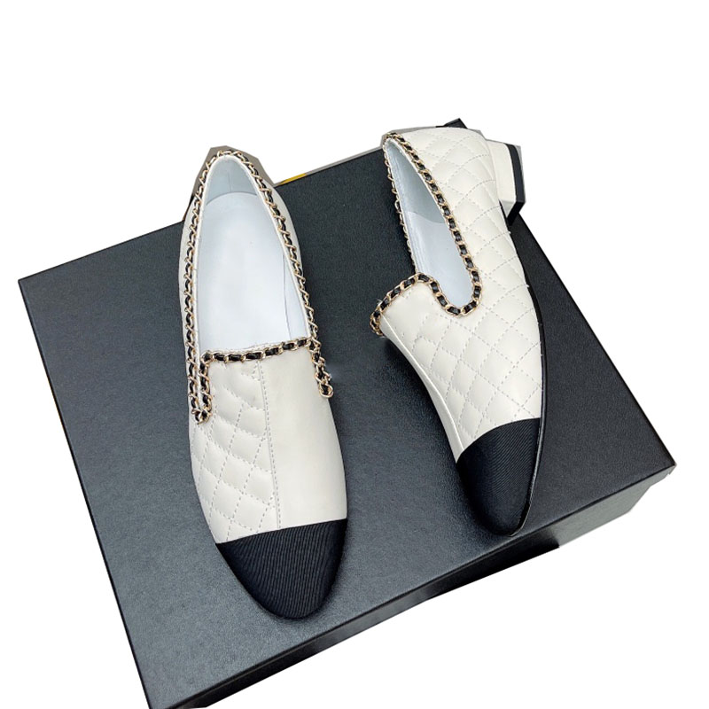 2022 Ladies Sandals Designer Classic Low Heel Hardware Chain Woven High Quality Lambskin Fabric Loafers Summer Casual Womens Fashion Slippers Rubber Mules, Black
2022 Ladies Sandals Designer Classic Low Heel Hardware Chain Woven High Quality Lambskin Fabric Loafers Summer Casual Womens Fashion Slippers Rubber Mules, Black