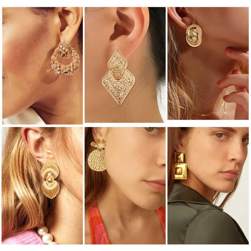 Stud Sexy Earring For Women 2022 Fashion Korean Round Hollow Heart Pendant Chains Necklaces Men Wedding Party Jewelry
Stud Sexy Earring For Women 2022 Fashion Korean Round Hollow Heart Pendant Chains Necklaces Men Wedding Party Jewelry