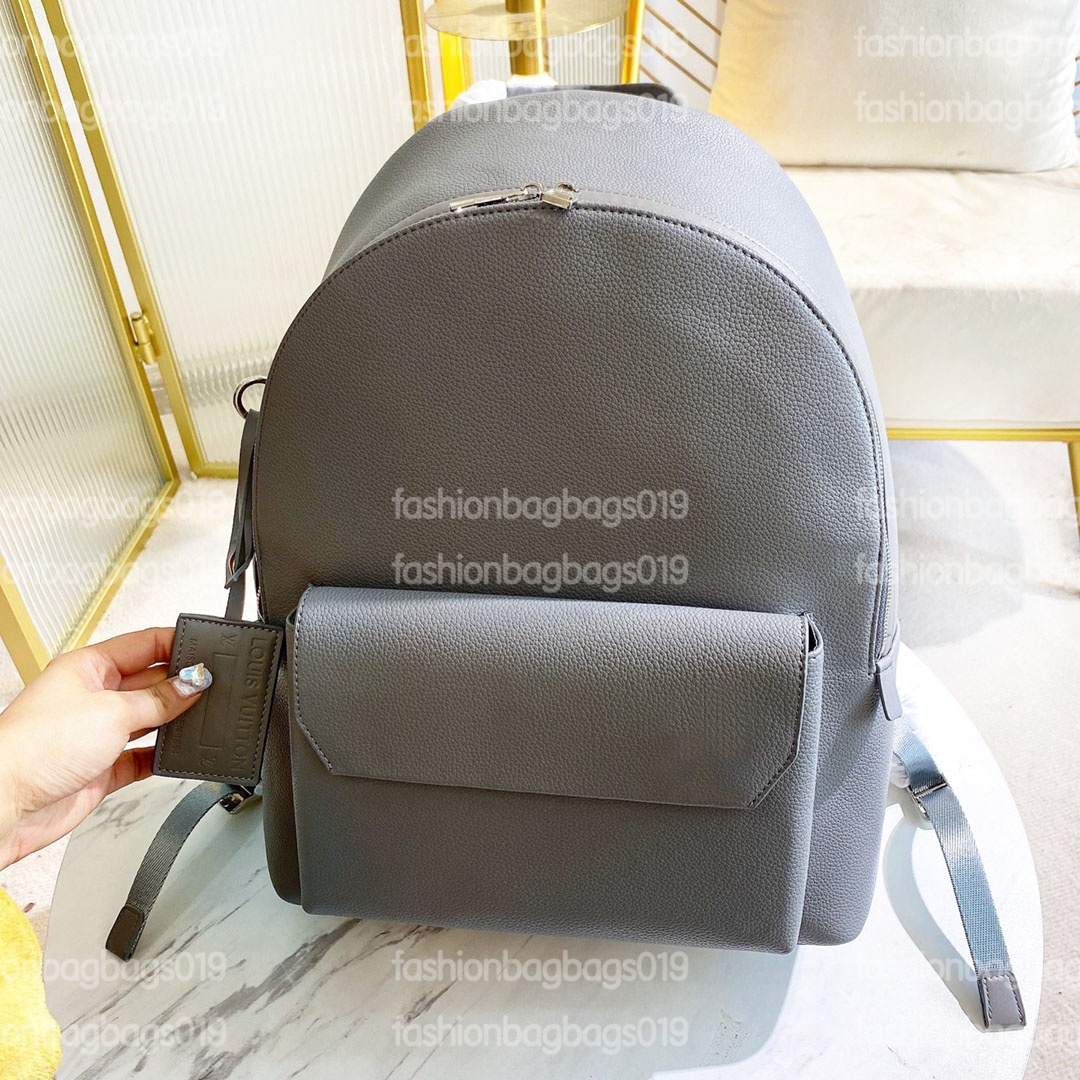 2022 Luxurys School Satchels With Label Tag Fashion Aerograms BACKPACK Black Gray Designer Mens Laptop Bag M59325 M57079
2022 Luxurys School Satchels With Label Tag Fashion Aerograms BACKPACK Black Gray Designer Mens Laptop Bag M59325 M57079