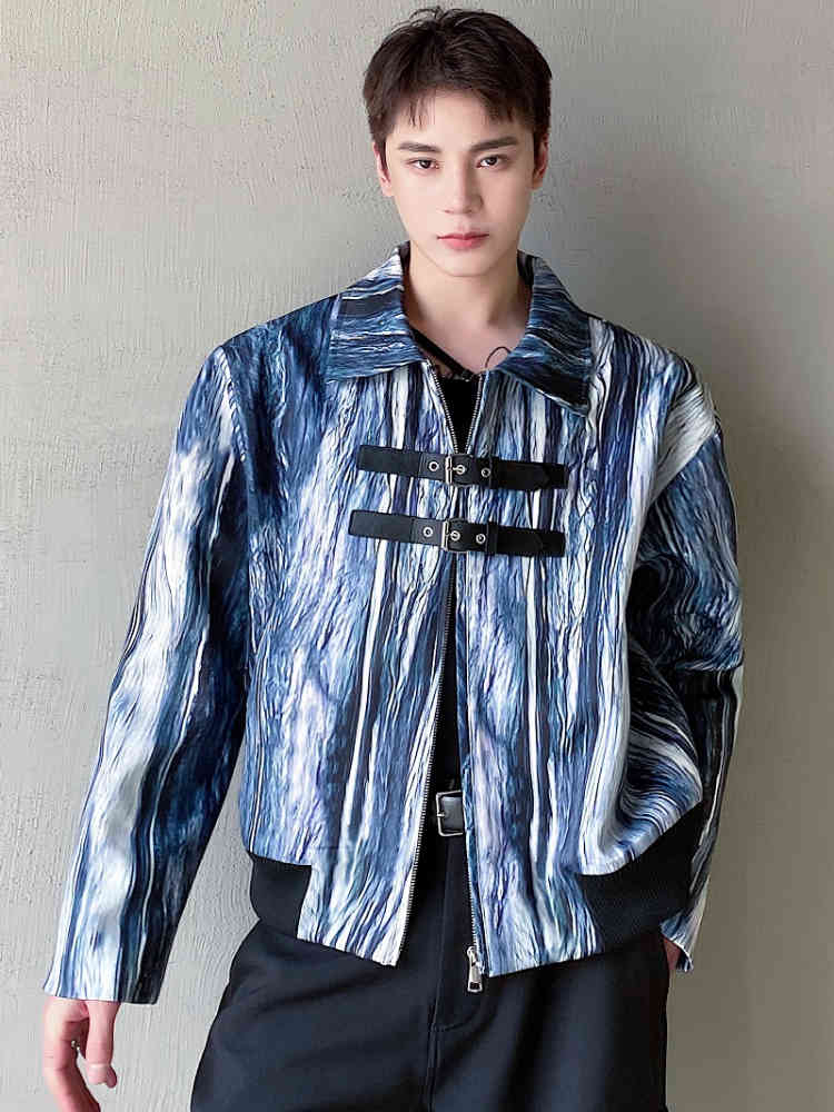 Zcsmll 2022 New Men's Casual Short Jacket Korean Style Texture Striped Leather Design Personalized Fashionable Niche L775, Blue
Zcsmll 2022 New Men's Casual Short Jacket Korean Style Texture Striped Leather Design Personalized Fashionable Niche L775, Blue