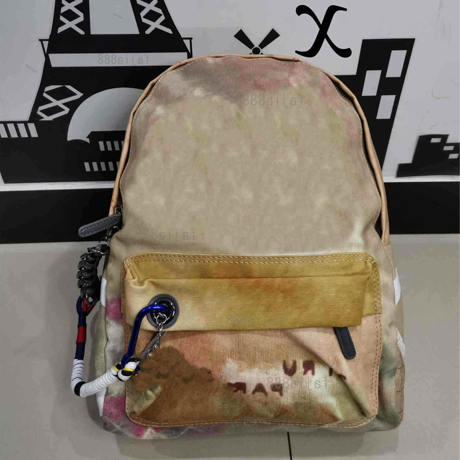 

Classic designer splicing backpack graffiti sports leisure bags mens and womens canvas camouflage travel bag handabg large capacity schoolbag 35cm40cm, Light yellow