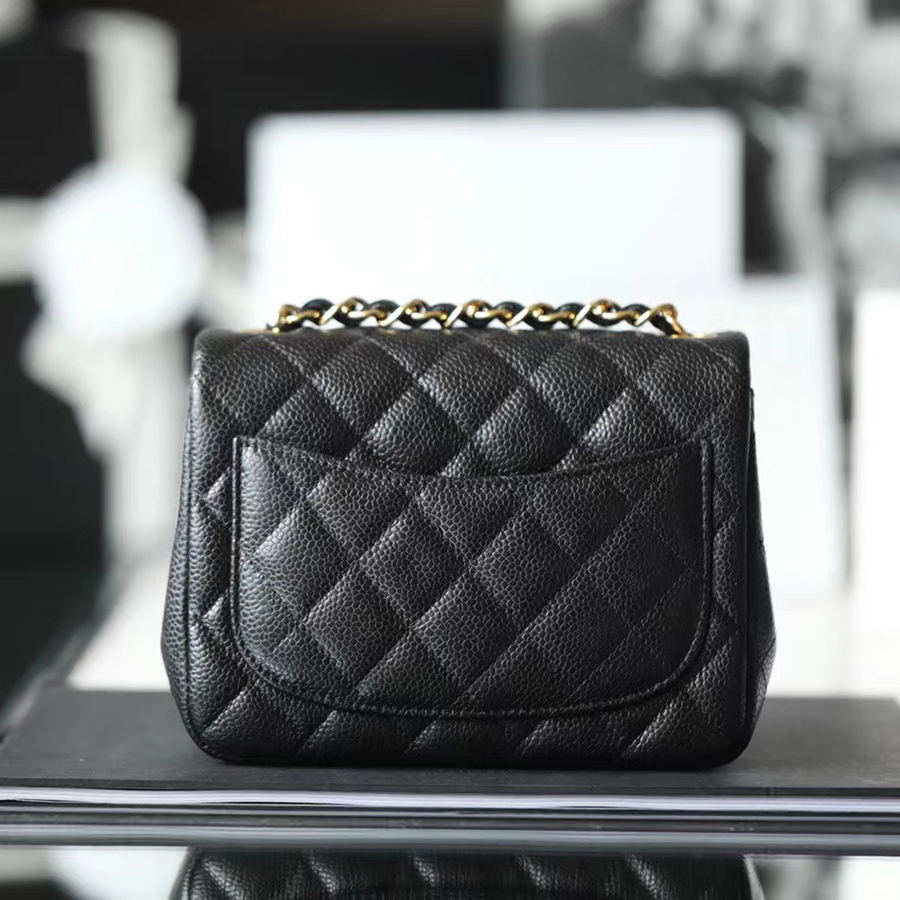 10A Top quality mini flap bag Sheepskin and caviar skin 17cm A35200 woman shoulder bagss luxurious crossbody bag fashion chain bags designer bags purse With box C005, More product consulting
10A Top quality mini flap bag Sheepskin and caviar skin 17cm A35200 woman shoulder bagss luxurious crossbody bag fashion chain bags designer bags purse With box C005, More product consulting