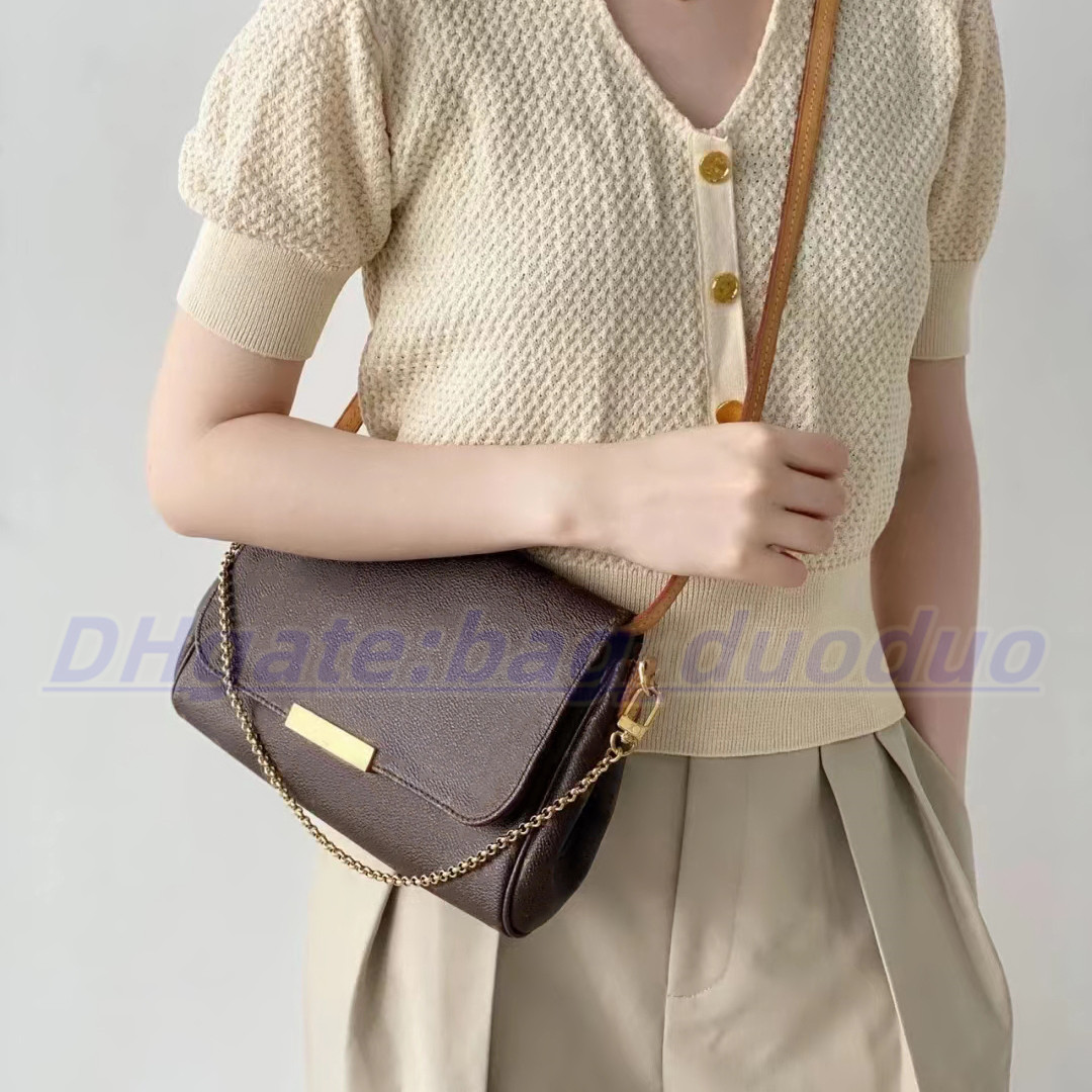Luxurys Designers High Quality hobo Tote Famous Fashion bag Genuine Leather Handbag Crossbody Shoulder Bags Women mm Purses chain travel sling classic flap chain, M0nogram
Luxurys Designers High Quality hobo Tote Famous Fashion bag Genuine Leather Handbag Crossbody Shoulder Bags Women mm Purses chain travel sling classic flap chain, M0nogram