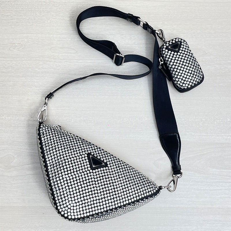 high quality diamond hobo shoulder bags designer fashion ladies handbags crystal sparkling messenger bag women handbag classic brand, Pure black
high quality diamond hobo shoulder bags designer fashion ladies handbags crystal sparkling messenger bag women handbag classic brand, Pure black