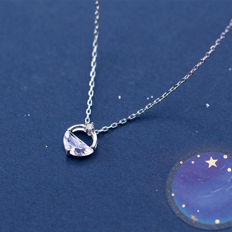 Pendant Necklaces Necklace Korean Style Fashionable Elegant Synthetic Zircon Simple Sweet Short Clavicle ChainPendant
Pendant Necklaces Necklace Korean Style Fashionable Elegant Synthetic Zircon Simple Sweet Short Clavicle ChainPendant