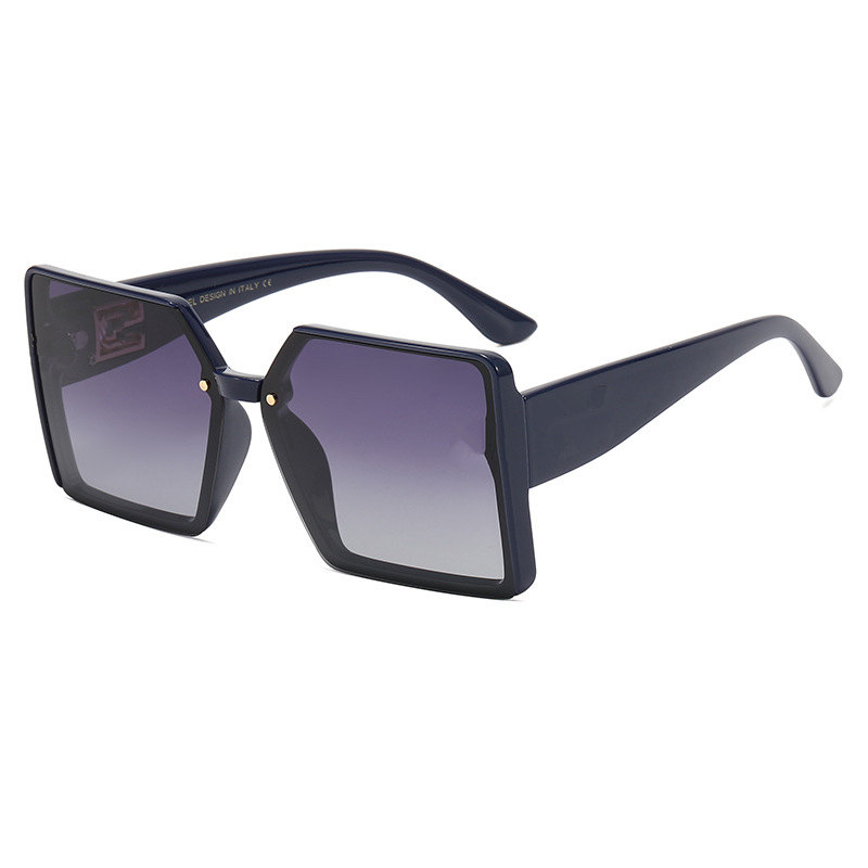 Luxury Designer Mens Womens Sunglasses Polarized Sun Glasses For Men & Women UV400 Protection Adumbral 9988#
Luxury Designer Mens Womens Sunglasses Polarized Sun Glasses For Men & Women UV400 Protection Adumbral 9988#