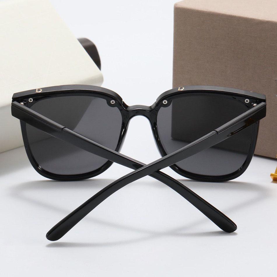Designer woman Sunglasses Khaki women sunglasse polarized eyeglasses Black cateye sunshade glasses frame Green simple leisure JPt raies ban
Designer woman Sunglasses Khaki women sunglasse polarized eyeglasses Black cateye sunshade glasses frame Green simple leisure JPt raies ban