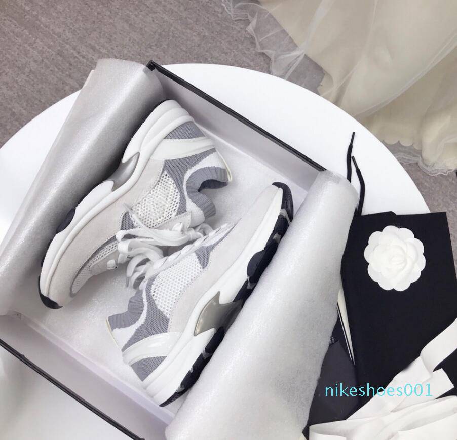 2021 Designer luxury men women casual shoes fabric suede effect calfskin nylon Reflective sneakers velvet mixed fiber fashion az1, Color 12
2021 Designer luxury men women casual shoes fabric suede effect calfskin nylon Reflective sneakers velvet mixed fiber fashion az1, Color 12
