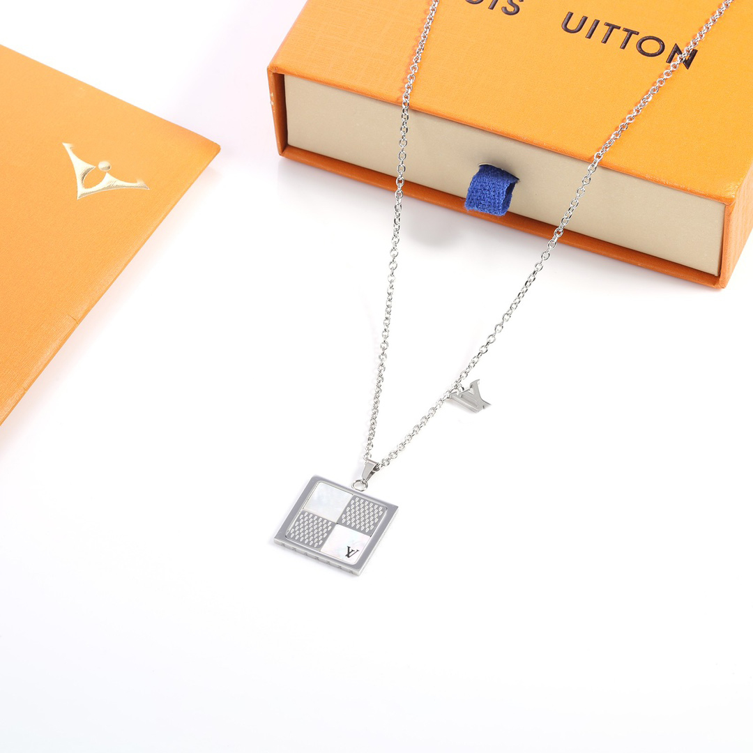 Luxury Fashion Choker Necklace Designer 925 Silver Plated Stainless Steel Letter Pendant Necklaces Statement For Women Wedding Jewelry X363
Luxury Fashion Choker Necklace Designer 925 Silver Plated Stainless Steel Letter Pendant Necklaces Statement For Women Wedding Jewelry X363