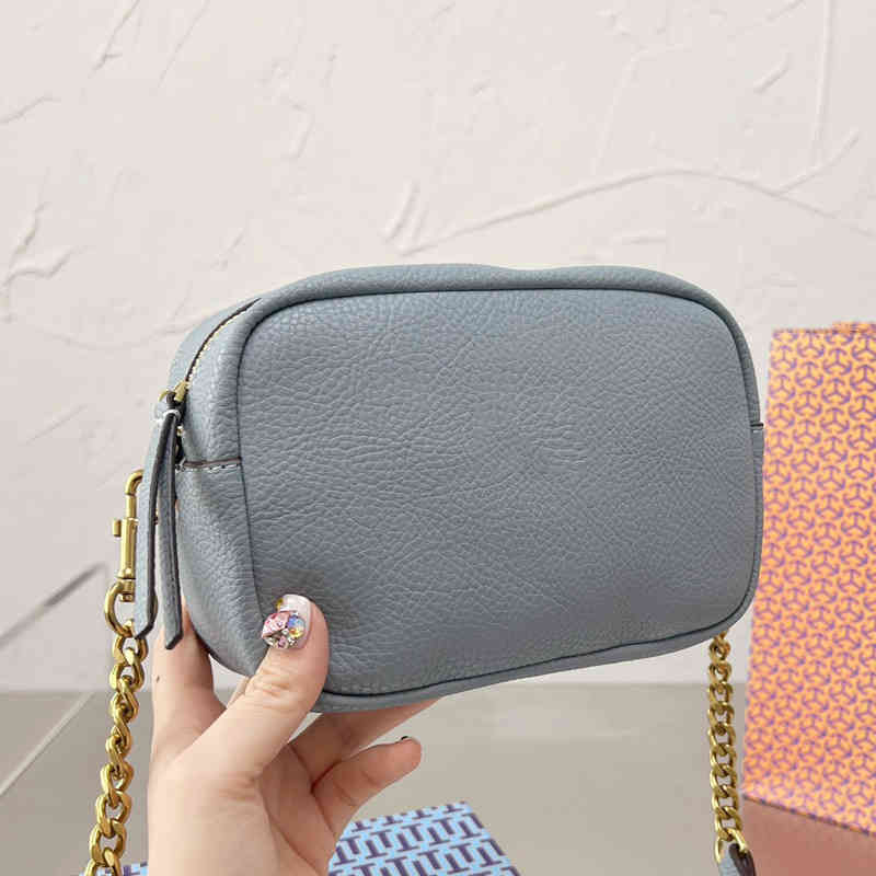 Crossbody Camera Bag Women Casual Handbag Chain Shoulder Packs Leather Designer Luxury Female Purses 220411, Red
Crossbody Camera Bag Women Casual Handbag Chain Shoulder Packs Leather Designer Luxury Female Purses 220411, Red