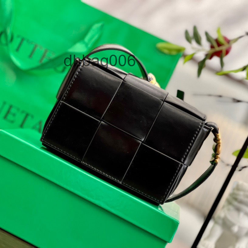 Multi Pochette large capacity real leather Bag high quality Women Luxurys Designers Bags 2022 Handbags Purses tote 19 Handbag Flap Zhouzhoubao123 9LNP, No bag
Multi Pochette large capacity real leather Bag high quality Women Luxurys Designers Bags 2022 Handbags Purses tote 19 Handbag Flap Zhouzhoubao123 9LNP, No bag