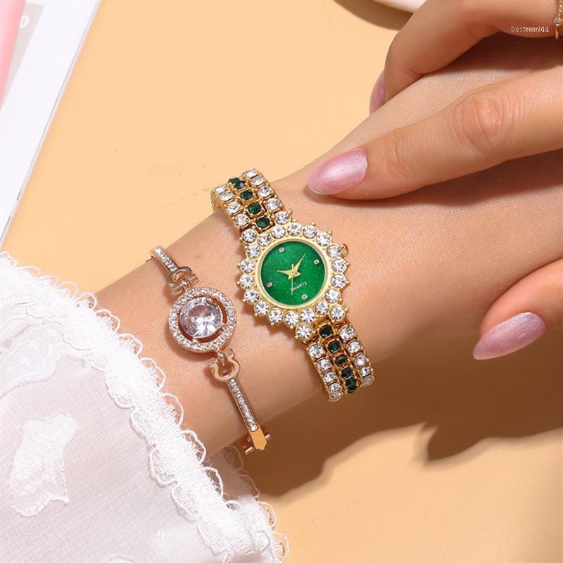 Wristwatches Luxury Diamond Bracelet Watches Women 2022 Fashion Casual Golden Steel Quartz Wristwatch Female Clock RelogioWristwatches Wrist
Wristwatches Luxury Diamond Bracelet Watches Women 2022 Fashion Casual Golden Steel Quartz Wristwatch Female Clock RelogioWristwatches Wrist