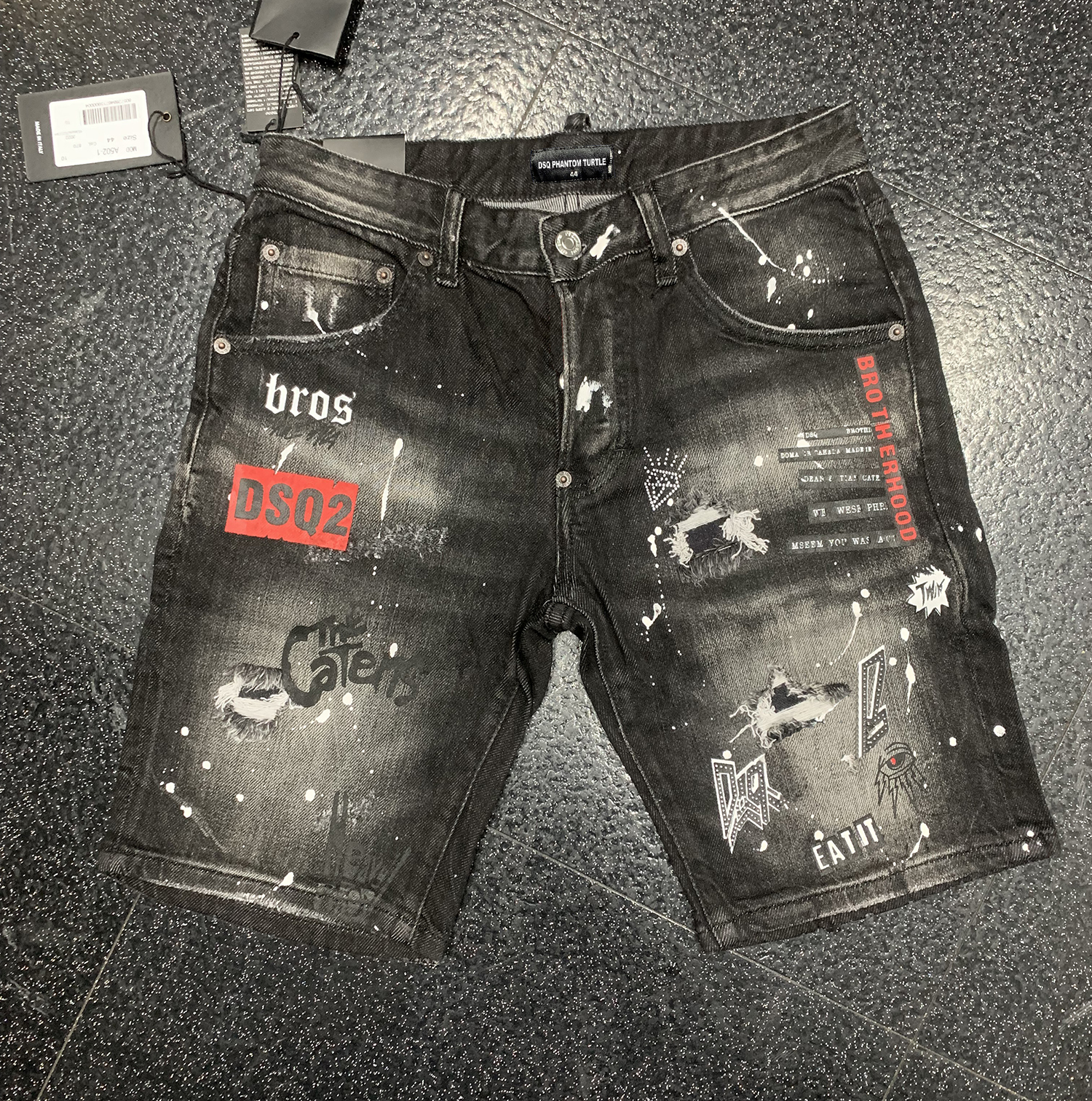 DSQ PHANTOM TURTLE Classic Fashion Man Jeans Hip Hop Rock Moto Mens Casual Design Ripped Jeans Distressed Skinny Denim Biker DSQ Jeans 6960, As picture
DSQ PHANTOM TURTLE Classic Fashion Man Jeans Hip Hop Rock Moto Mens Casual Design Ripped Jeans Distressed Skinny Denim Biker DSQ Jeans 6960, As picture