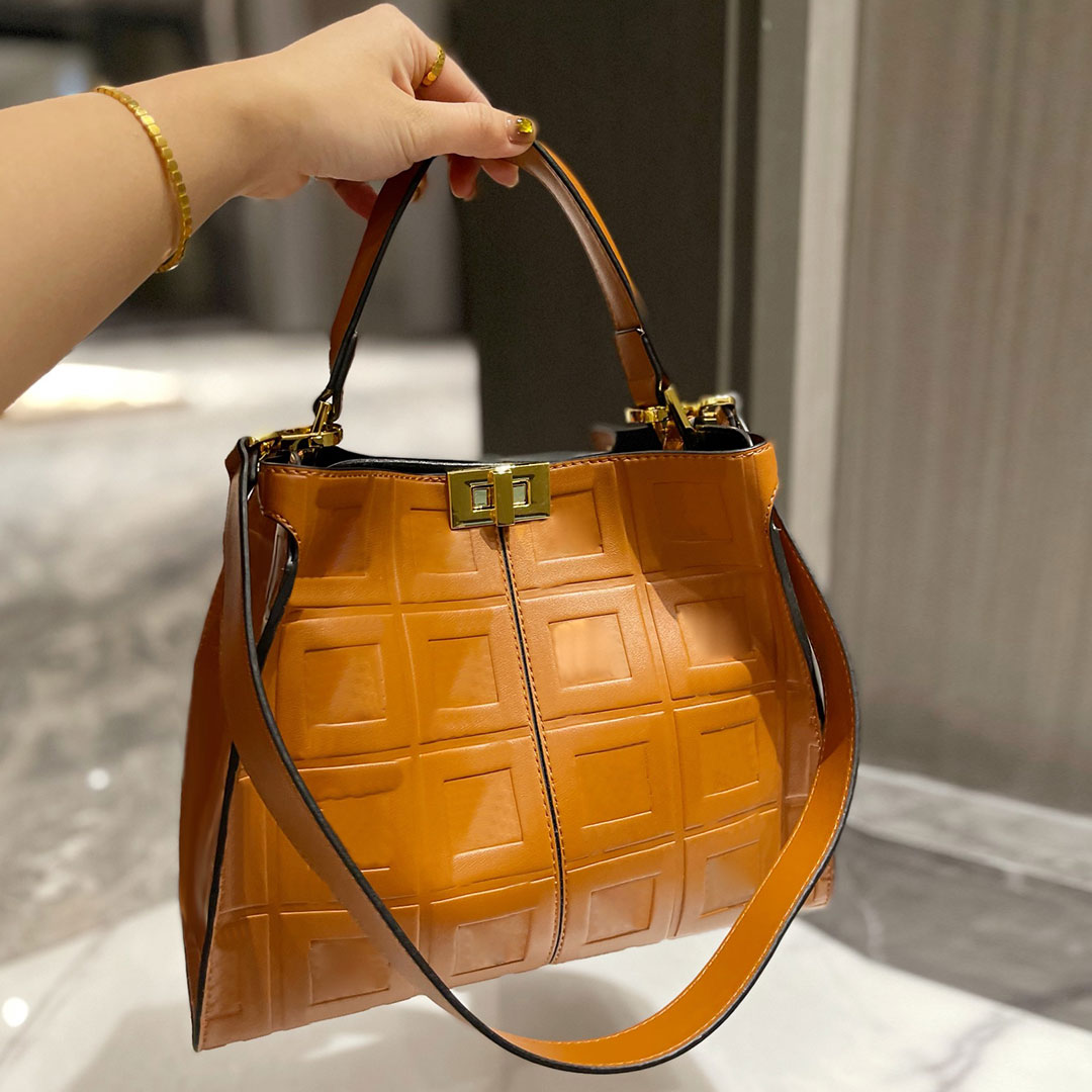 Totes Handbags Gradient Color Tote Bags Woman Big Capacity Designers Shopping Hight Quailty Bags Letter Lady Printing Shoulder Bags Handbag