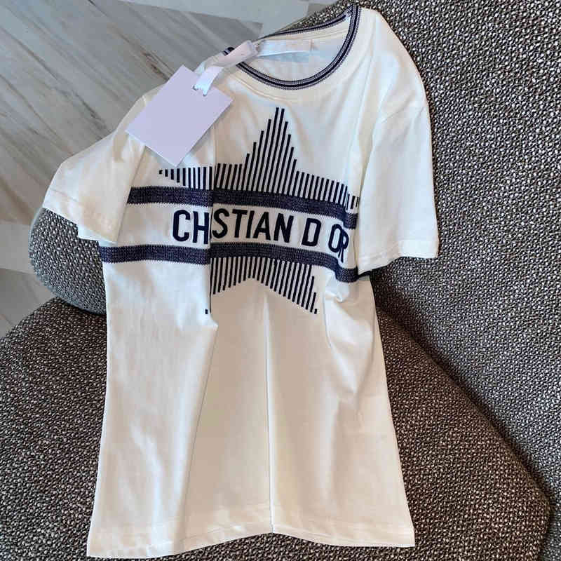t-shirt female spring and summer new product slim fit versatile round neck color matching chest Star Letter embroidery short, Gold
t-shirt female spring and summer new product slim fit versatile round neck color matching chest Star Letter embroidery short, Gold