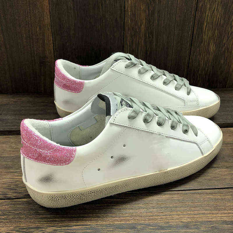 Golden Super Star Sneakers Women fashion Shoes Sequin Italy Classic White Do-old Dirty Designer Man Casual Shoe Silver tail, Star30
Golden Super Star Sneakers Women fashion Shoes Sequin Italy Classic White Do-old Dirty Designer Man Casual Shoe Silver tail, Star30