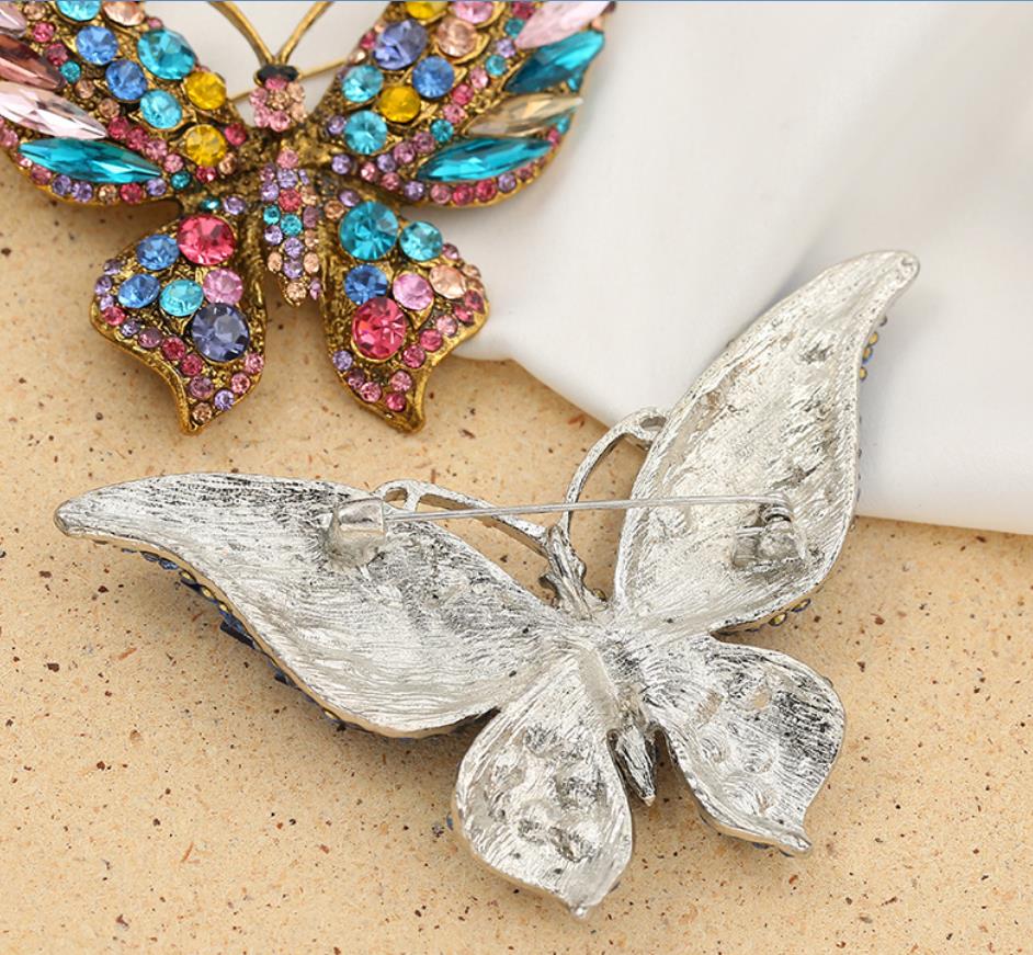 Rhinestone Butterfly Brooch Christmas Birthday Lapel Jewelry Gift Crystal Silver Plated Animal Insect Corsage Pin Bling Fashion Women Girl Accessories