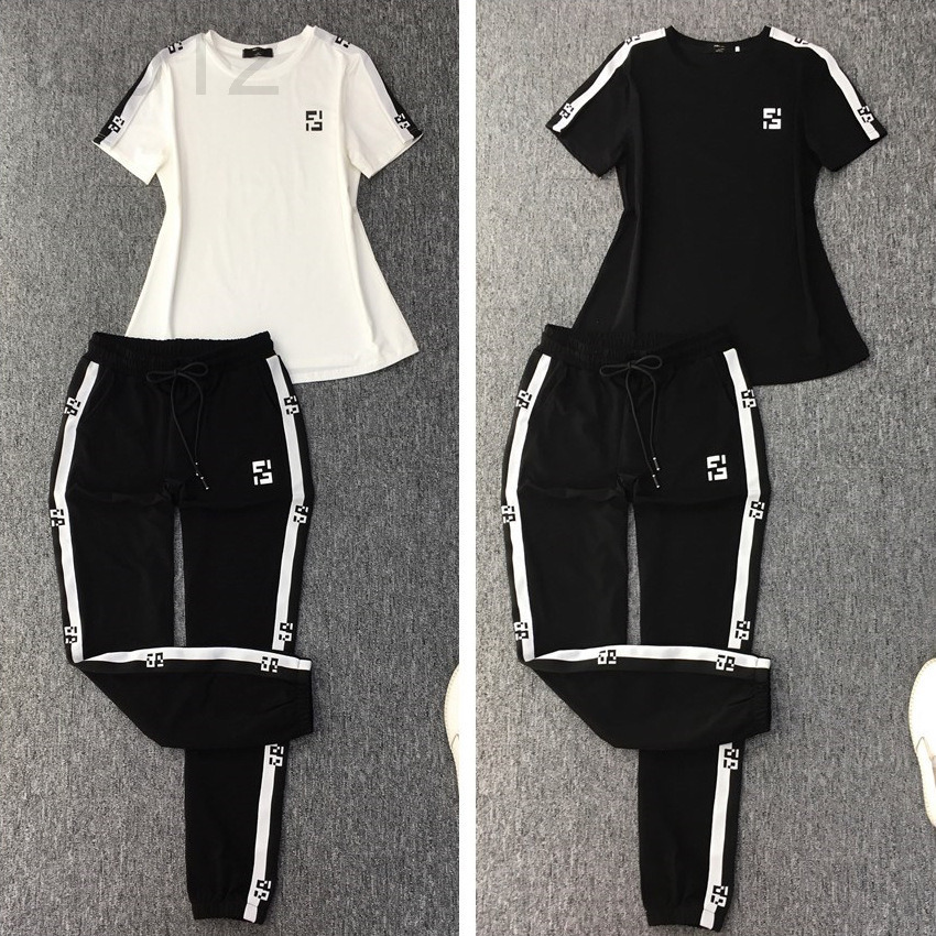 Women's Two Piece Pants designer Summer pure cotton sportswear women's 2020 new high-end short sleeve leisure two piece set, 2# packing bag
Women's Two Piece Pants designer Summer pure cotton sportswear women's 2020 new high-end short sleeve leisure two piece set, 2# packing bag