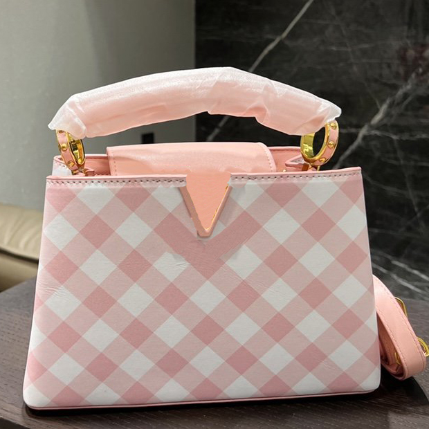 2022 genuine leather lady totes WOMEN luxurys designers bags Handbags fashion messenger shoulder crossbody bag purse shoppingbag WALLETS BACKPACK
2022 genuine leather lady totes WOMEN luxurys designers bags Handbags fashion messenger shoulder crossbody bag purse shoppingbag WALLETS BACKPACK