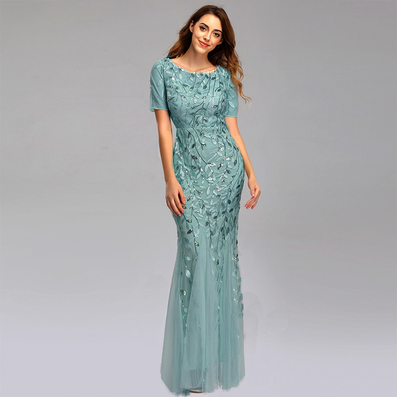 Plus Size Evening Dresses Mermaid O Neck Short Sleeve Lace Appliques Tulle Long Party Gown Robe Soiree Sexy Formal Dress vestido, Dark navy
Plus Size Evening Dresses Mermaid O Neck Short Sleeve Lace Appliques Tulle Long Party Gown Robe Soiree Sexy Formal Dress vestido, Dark navy