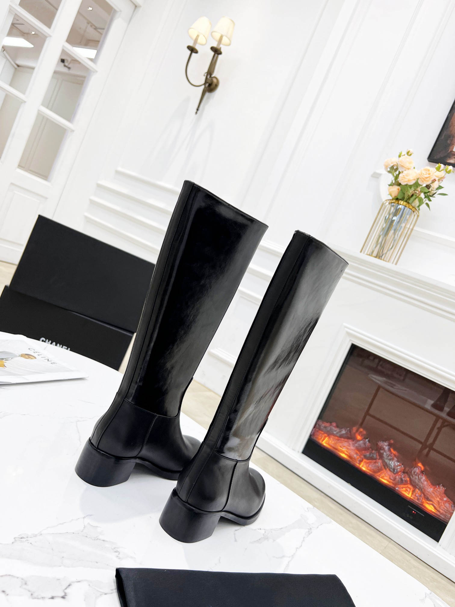 over knee boots designer boot high boot martin booties real genuine leather middle 4 cm heel lining comfortable logo fashionable size 35-41, Black
over knee boots designer boot high boot martin booties real genuine leather middle 4 cm heel lining comfortable logo fashionable size 35-41, Black