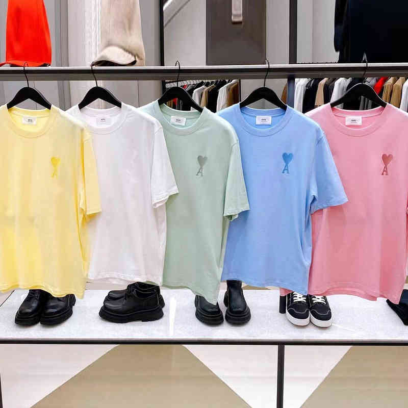 Version Fashion Designerhigh Love Light Embroidery Short Sleeve Loose and Versatile Couple T-shirt Style, This item does not ship
Version Fashion Designerhigh Love Light Embroidery Short Sleeve Loose and Versatile Couple T-shirt Style, This item does not ship