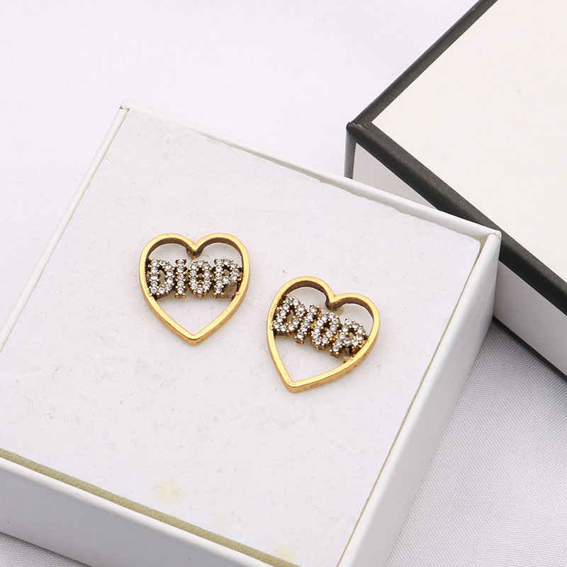 Mixed Stud 18K Gold Plated 925 Silver Luxury Brand Designers Letters Earrings Geometric Famous Women Crystal Rhinestone Pearl Earring Wedding Party Jewerlry Gifts
Mixed Stud 18K Gold Plated 925 Silver Luxury Brand Designers Letters Earrings Geometric Famous Women Crystal Rhinestone Pearl Earring Wedding Party Jewerlry Gifts