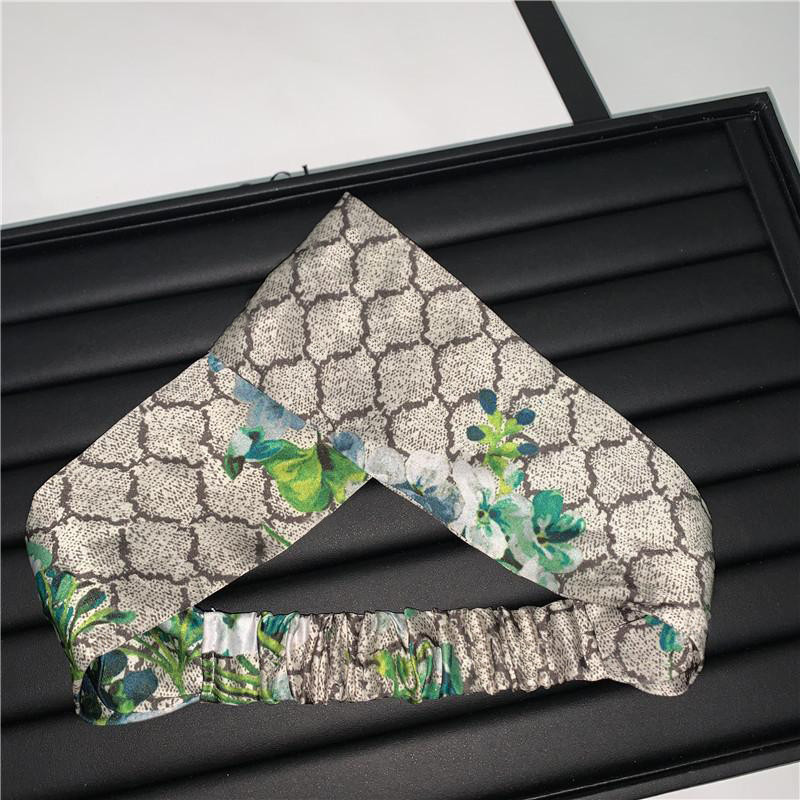 Designer Hair Band Jewelry Women Headbands Headwear Womens Classic Flower Headband Girls Elastic Sports Retro Head Turban Headwraps Ornament
Designer Hair Band Jewelry Women Headbands Headwear Womens Classic Flower Headband Girls Elastic Sports Retro Head Turban Headwraps Ornament