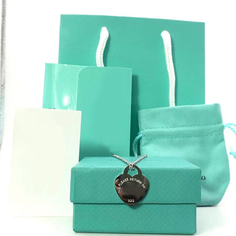 heart necklace womens stainless steel 19mm couple pendant blue pink green red jewelry on the neck Valentine day gift for girlfriend accessories wholesale
heart necklace womens stainless steel 19mm couple pendant blue pink green red jewelry on the neck Valentine day gift for girlfriend accessories wholesale