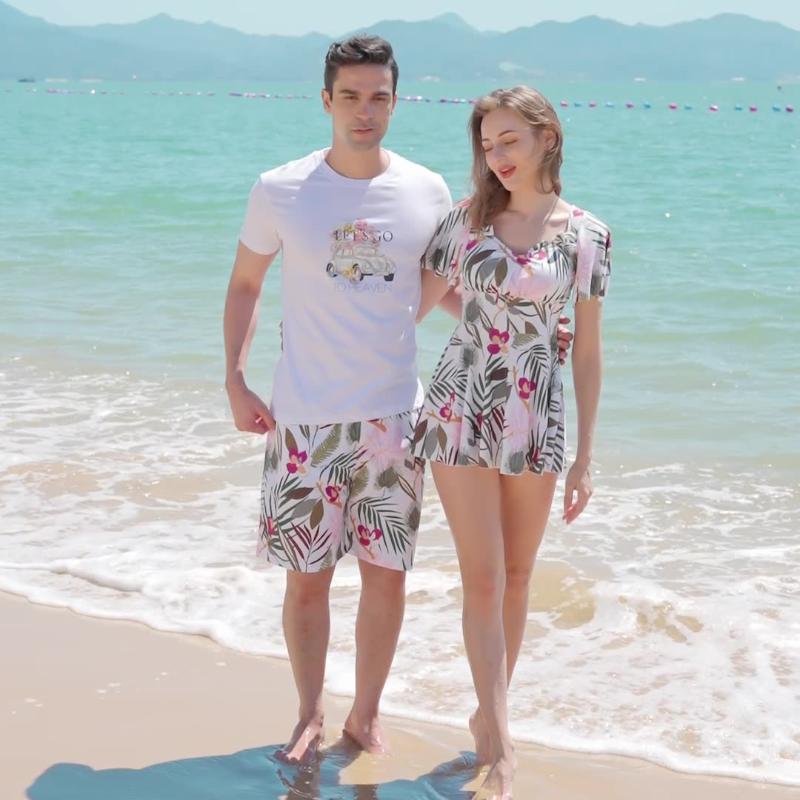 Women's Swimwear Couple One Piece Swimsuit Women Floral Print Chiffon Short Sleeve Monokini Men Shorts Swim SuitWomen's, Mixed color
Women's Swimwear Couple One Piece Swimsuit Women Floral Print Chiffon Short Sleeve Monokini Men Shorts Swim SuitWomen's, Mixed color