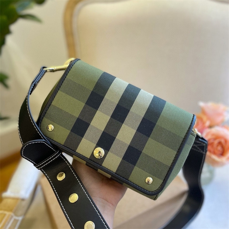 Designer Handbags Burbrerys Bag Female 2022 New Big Brand Cowhide Linen Single Shoulder Messenger Fashionable Temperament Versatile Literary, Yellow
Designer Handbags Burbrerys Bag Female 2022 New Big Brand Cowhide Linen Single Shoulder Messenger Fashionable Temperament Versatile Literary, Yellow