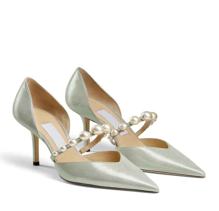 Luxury women sandal low heel Aurelie 85mm patent leathers pumps london sandal genuine leather Pointed Pump with Pearl Embellishment made in italy, 13
Luxury women sandal low heel Aurelie 85mm patent leathers pumps london sandal genuine leather Pointed Pump with Pearl Embellishment made in italy, 13