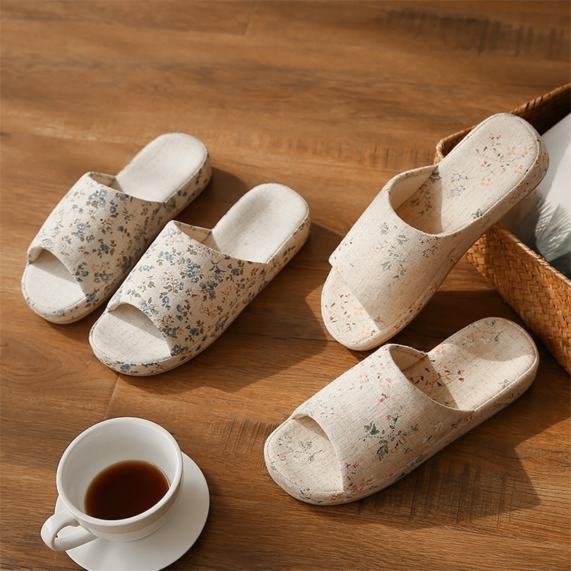 Women Linen Cotton Slippers Flower Print Breathable Spring Summer Shoes Platform Female Indoor Slipper Ladies Home Slides 220611, Coffeehaitang
Women Linen Cotton Slippers Flower Print Breathable Spring Summer Shoes Platform Female Indoor Slipper Ladies Home Slides 220611, Coffeehaitang